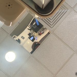 Meet your Posher, Tabitha